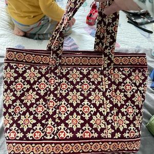 Vera Bradley RARE AND RETIRED hand held tote